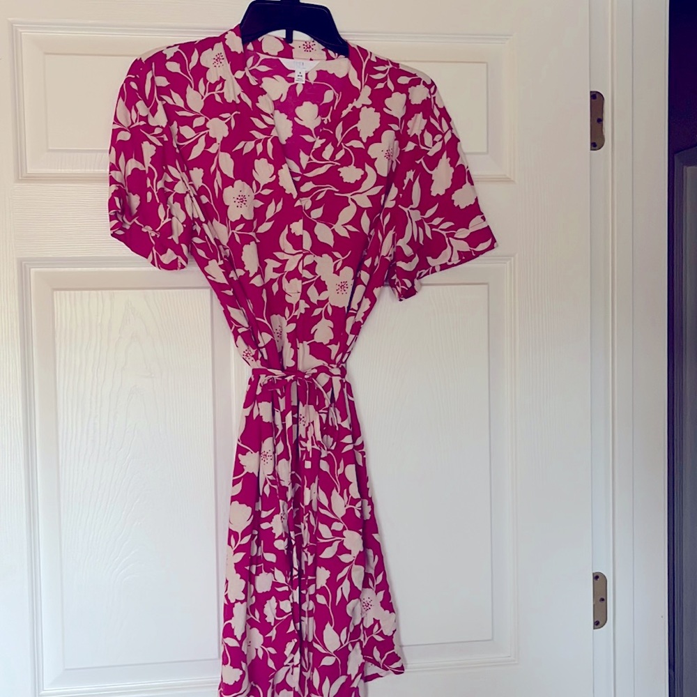 Small cute summer dress . Flowers   , mid length